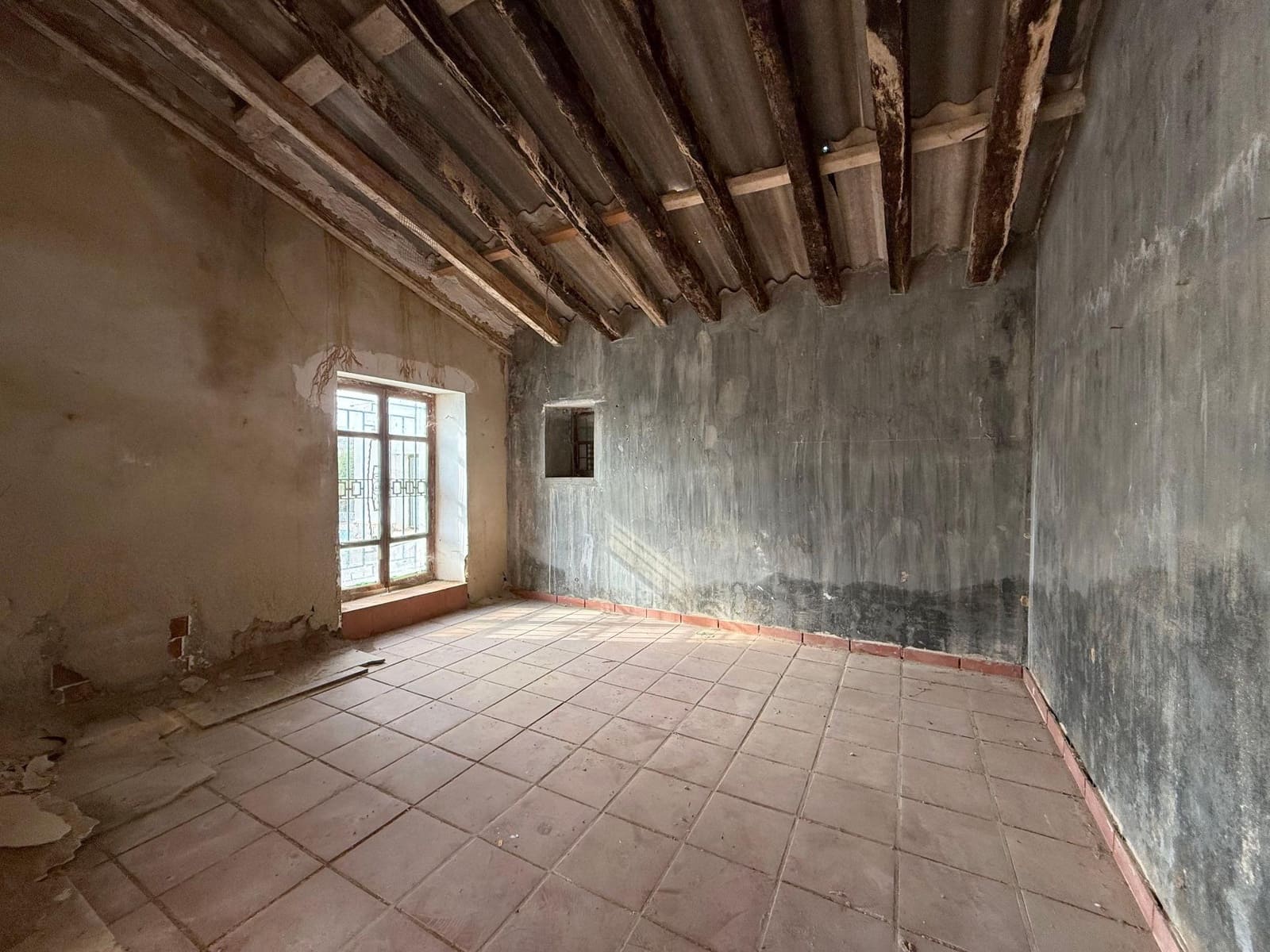 4 soverom Finca/Herregård til salgs i Gea y Truyols med svømmebasseng garasje - € 195 000 (Ref: 9326650)