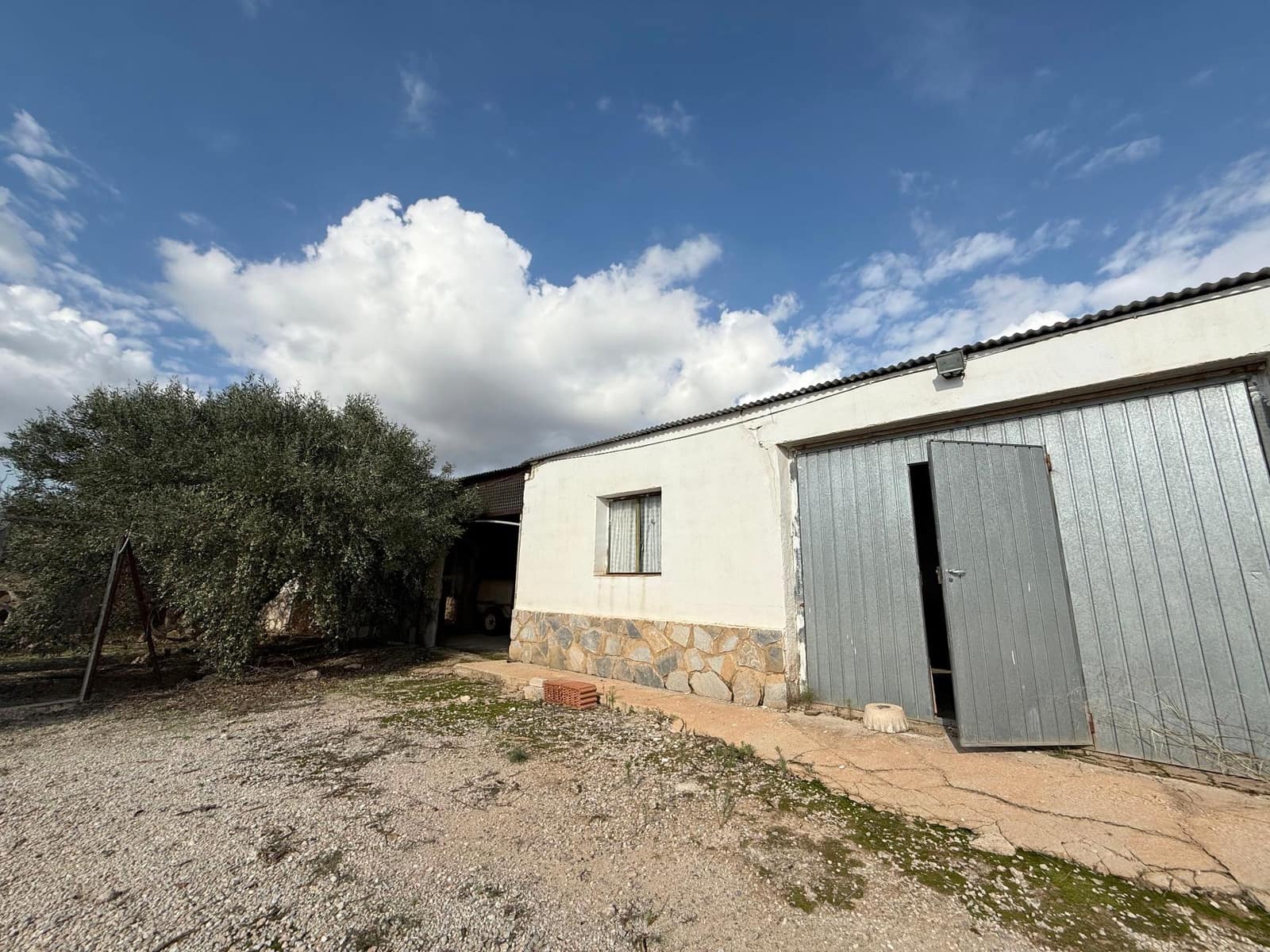 4 soverom Finca/Herregård til salgs i Gea y Truyols med svømmebasseng garasje - € 195 000 (Ref: 9326650)