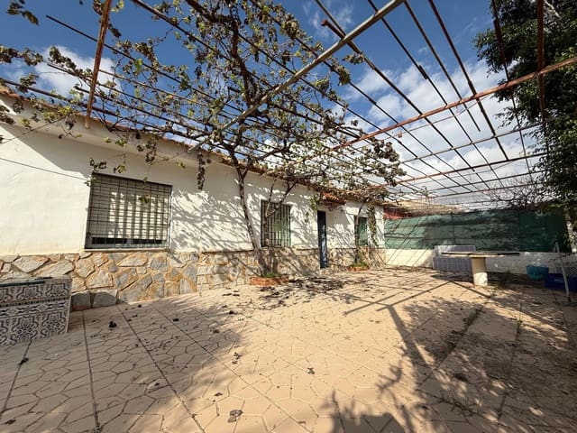 4 slaapkamer Finca/Landhuis te koop in Gea y Truyols, Murcia stad met zwembad garage - € 165.000 (Ref: 9326650)
