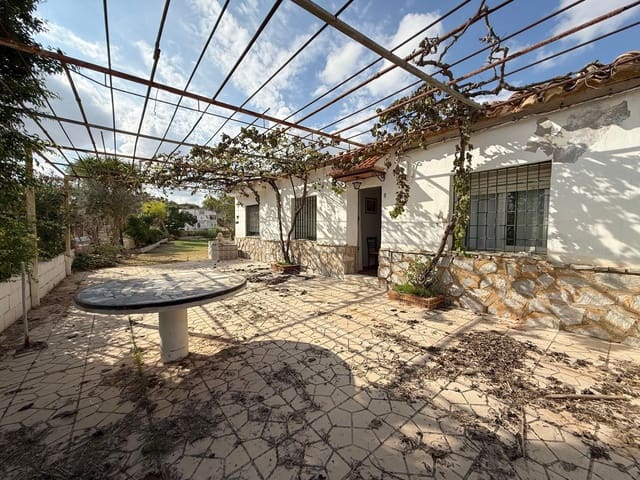 4 slaapkamer Finca/Landhuis te koop in Gea y Truyols, Murcia stad met zwembad garage - € 165.000 (Ref: 9326650)