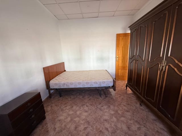 4 quarto Moradia em Banda para venda em Balsicas, Torre-Pacheco - 125 000 € (Ref: 9349407)