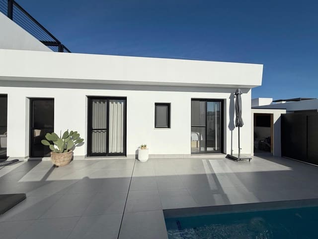 3 soverom Villa til salgs i Roldan, Torre-Pacheco med svømmebasseng - € 320 000 (Ref: 9419606)