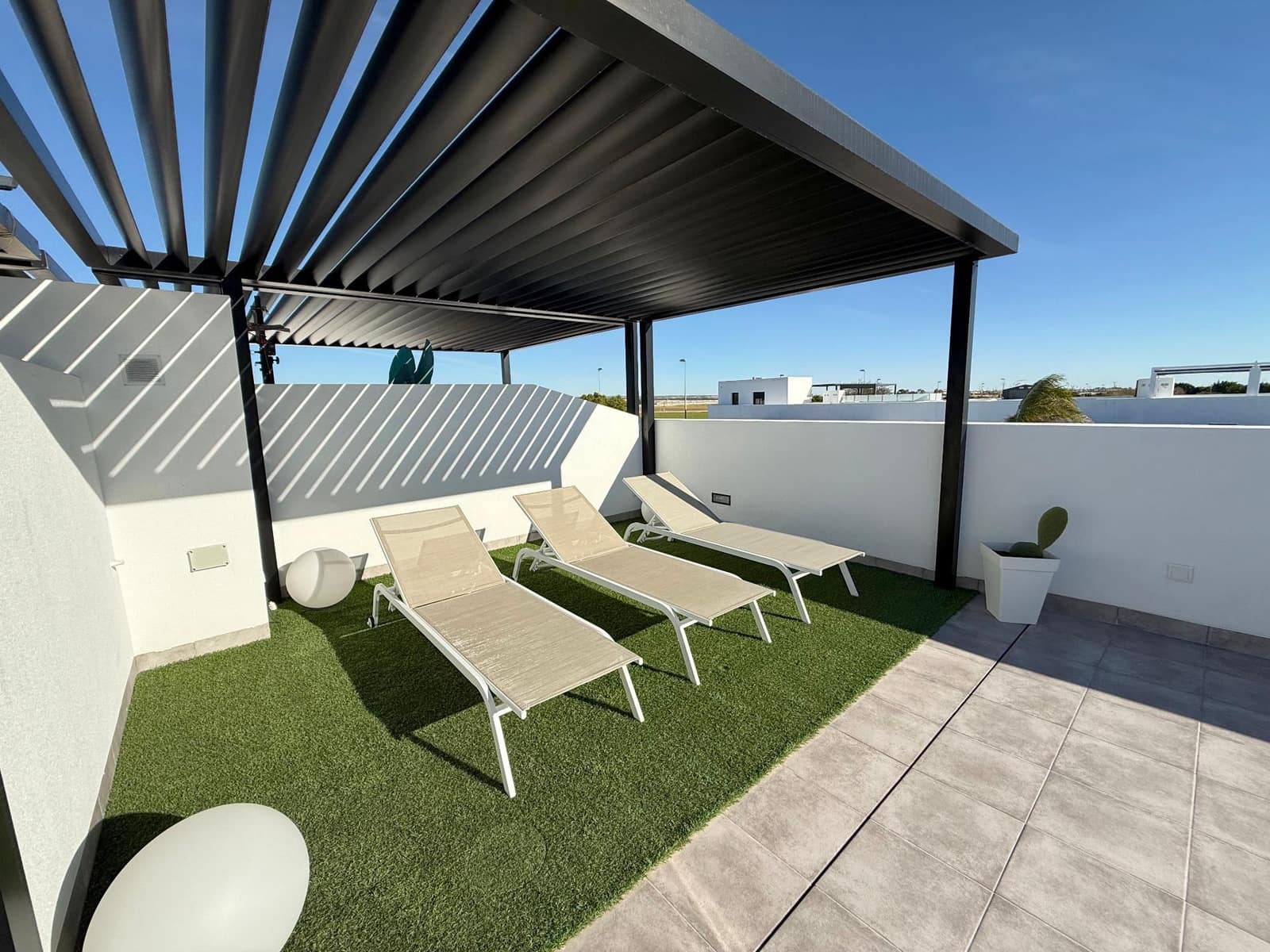 3 soverom Villa til salgs i Roldan med svømmebasseng - € 320 000 (Ref: 9419606)