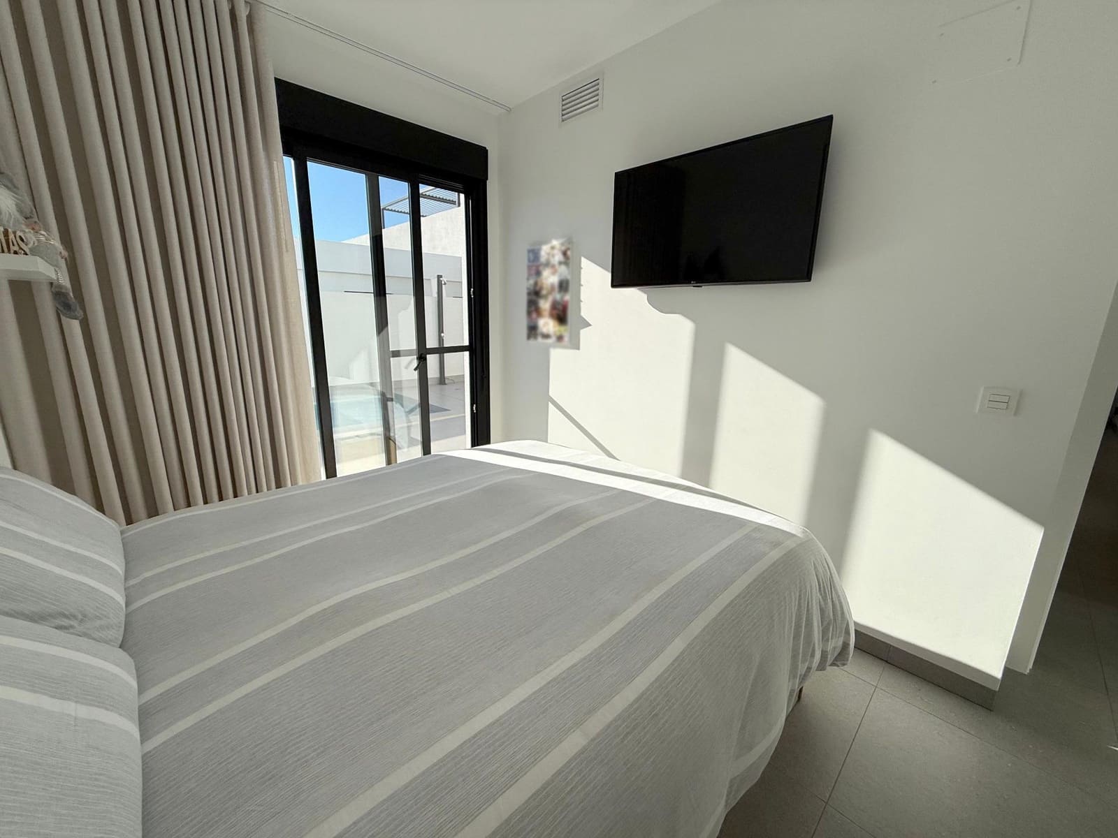 3 soverom Villa til salgs i Roldan med svømmebasseng - € 320 000 (Ref: 9419606)