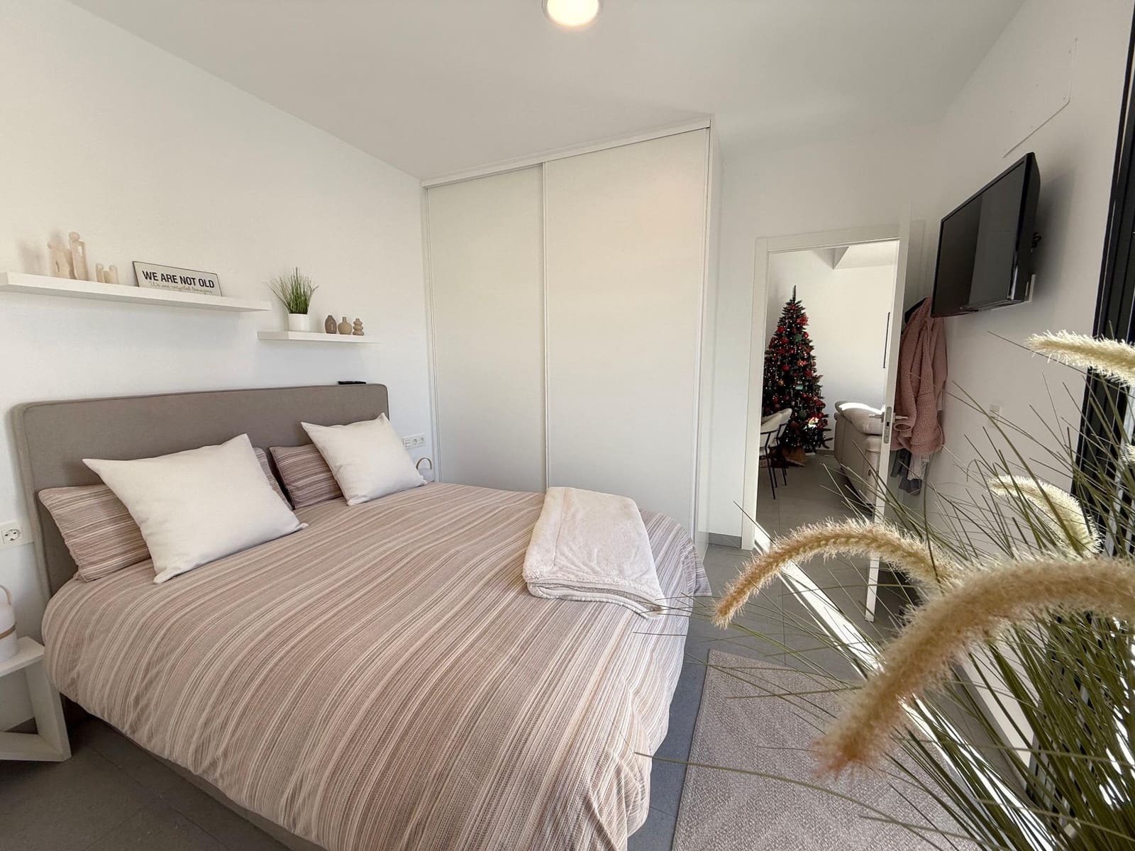 3 soverom Villa til salgs i Roldan med svømmebasseng - € 320 000 (Ref: 9419606)