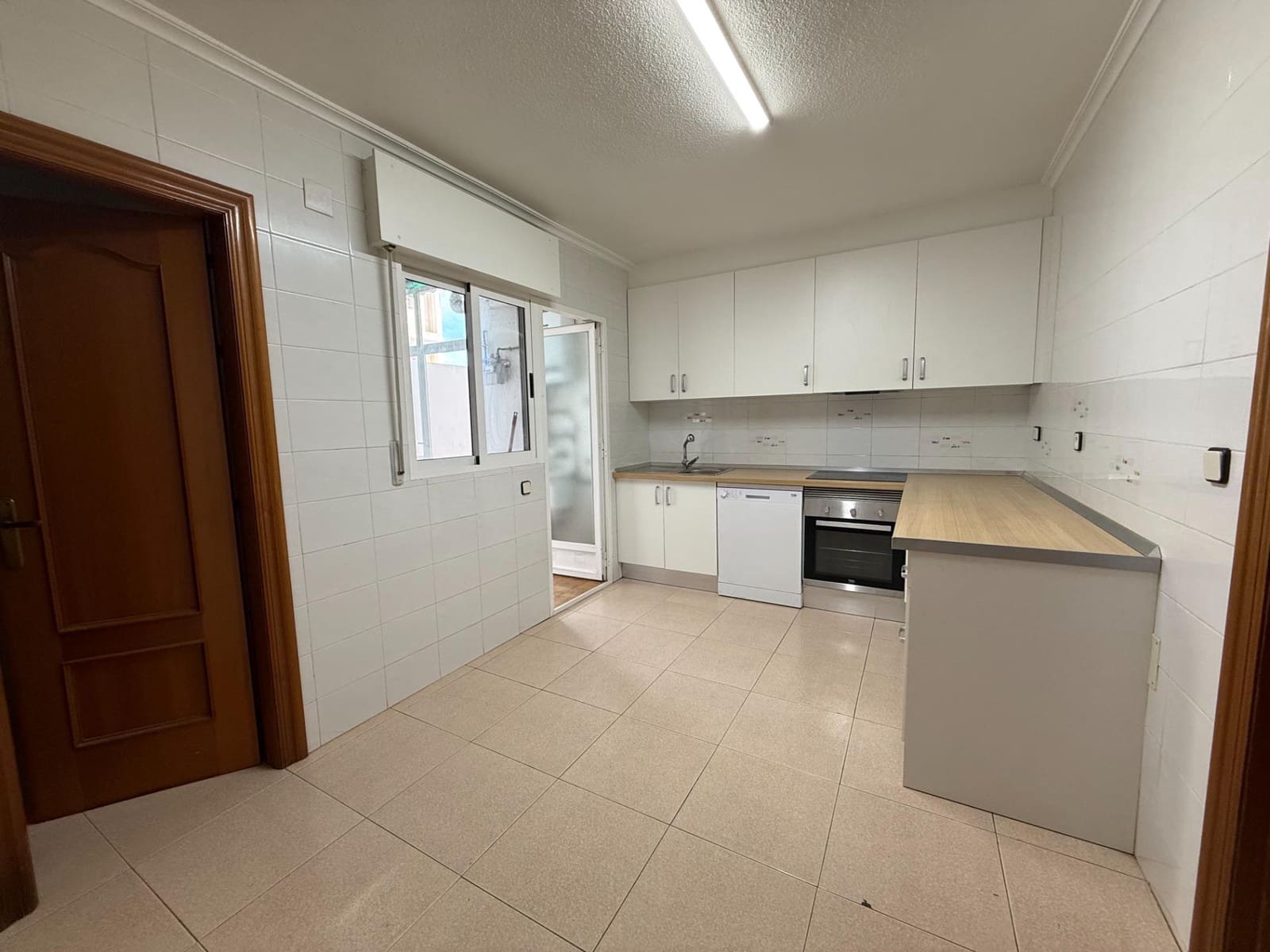 Piso de 4 habitaciones en Torre-Pacheco en alquiler - 700 € (Ref: 9440243)