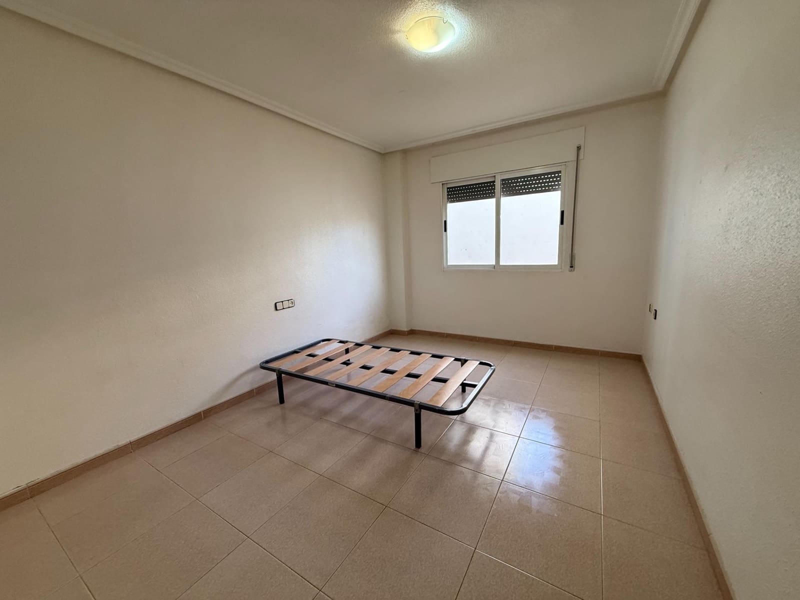 Piso de 4 habitaciones en Torre-Pacheco en alquiler - 700 € (Ref: 9440243)