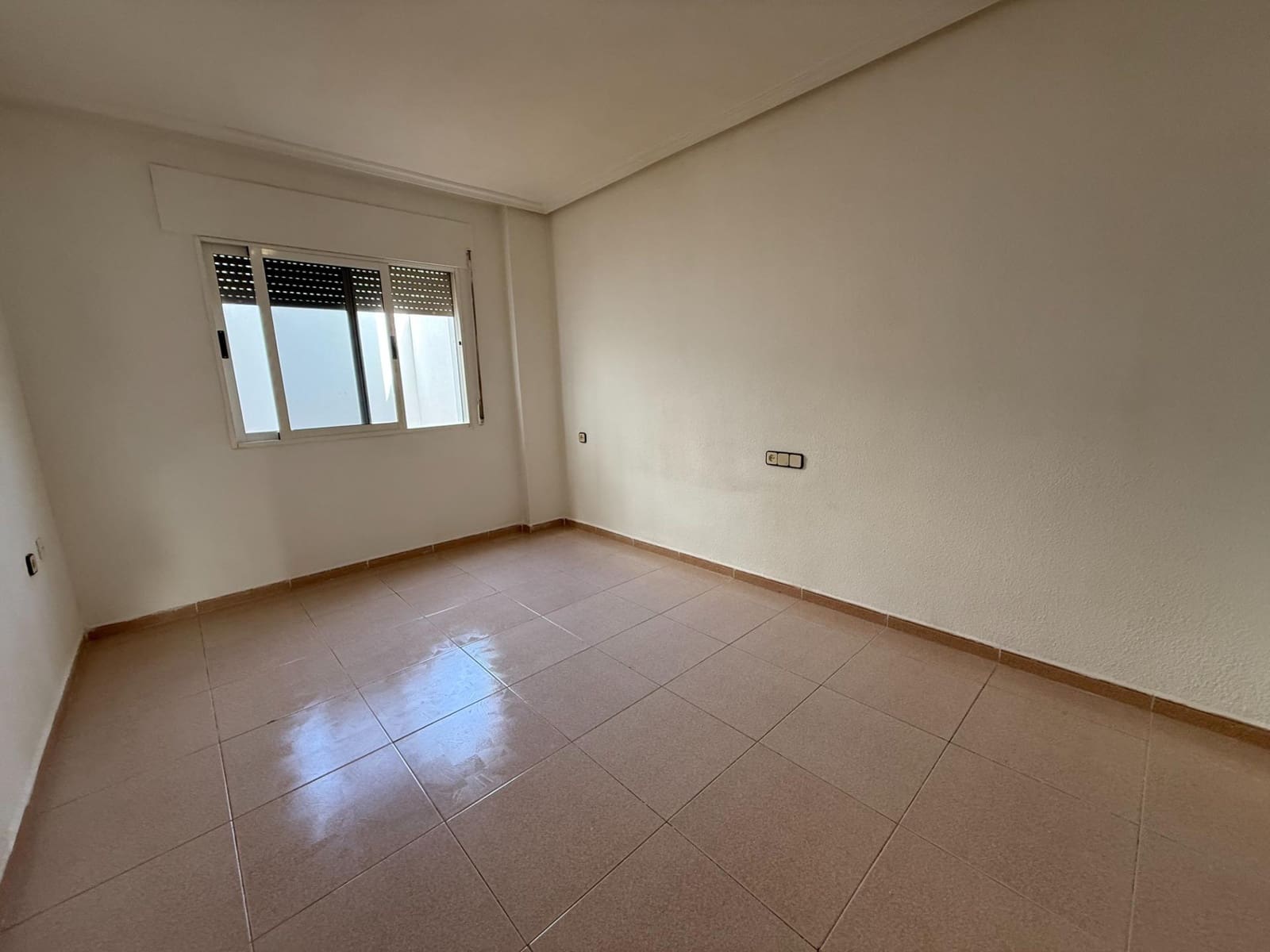 Piso de 4 habitaciones en Torre-Pacheco en alquiler - 700 € (Ref: 9440243)