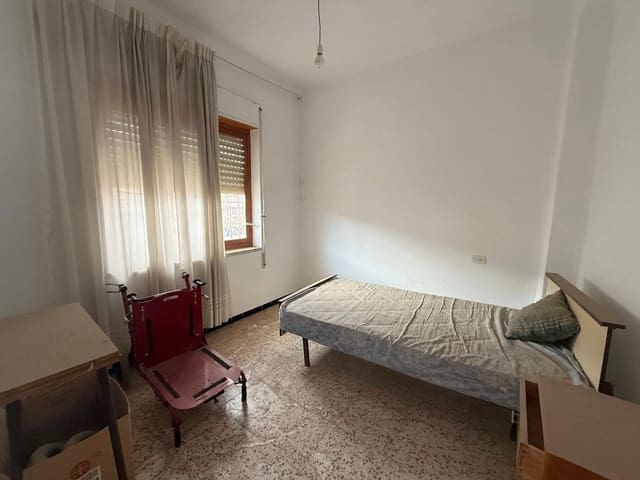 4 slaapkamer Rijtjeshuis te koop in Roldan, Torre-Pacheco - € 96.000 (Ref: 9462518)