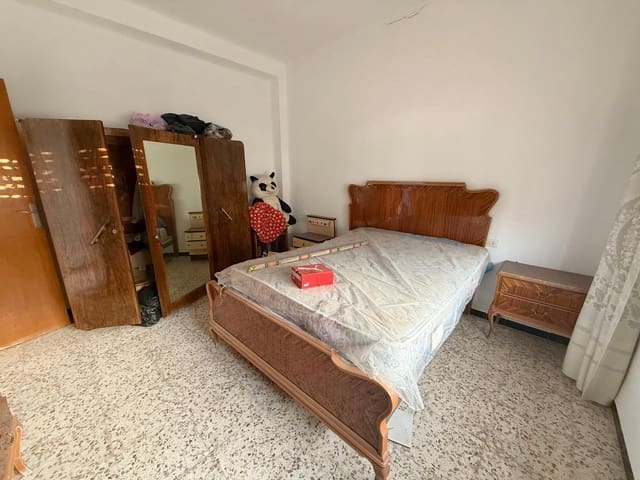 4 slaapkamer Rijtjeshuis te koop in Roldan, Torre-Pacheco - € 96.000 (Ref: 9462518)