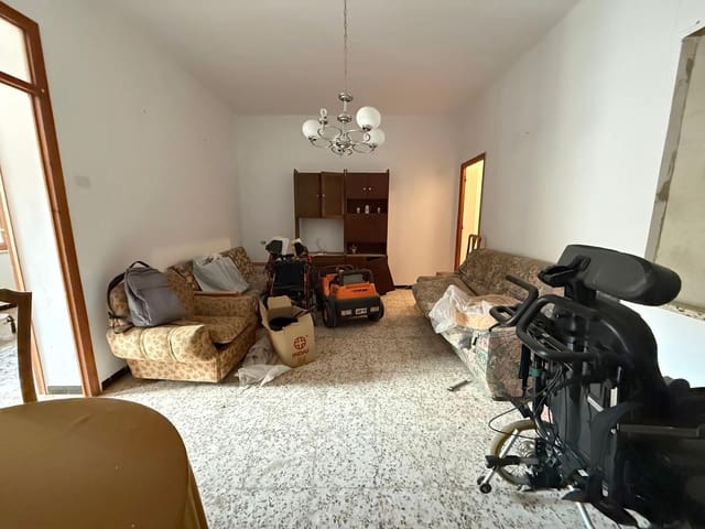 4 slaapkamer Rijtjeshuis te koop in Roldan, Torre-Pacheco - € 96.000 (Ref: 9462518)