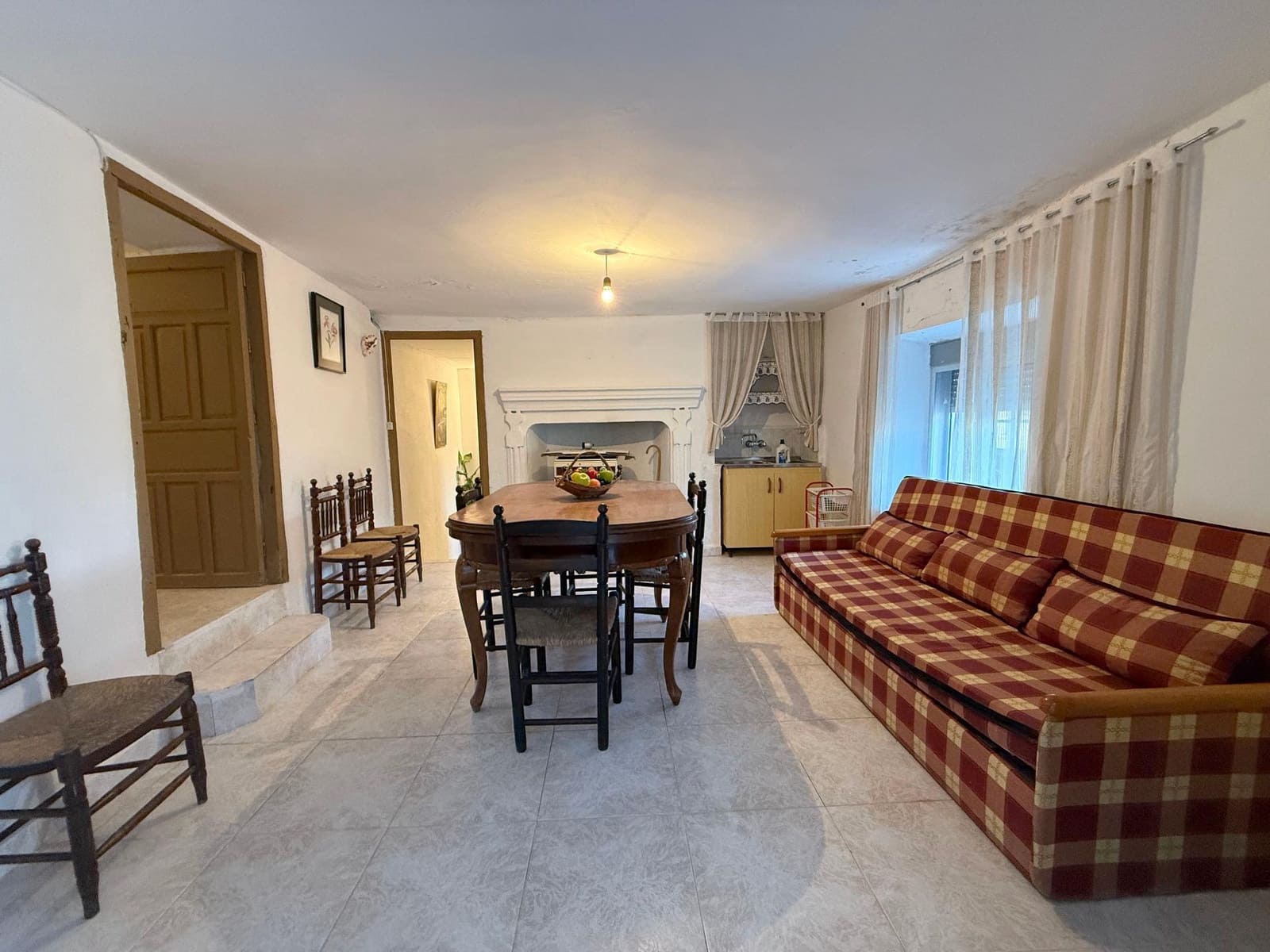 Casa de 5 habitaciones en Letur en venta - 30.000 € (Ref: 9583062)