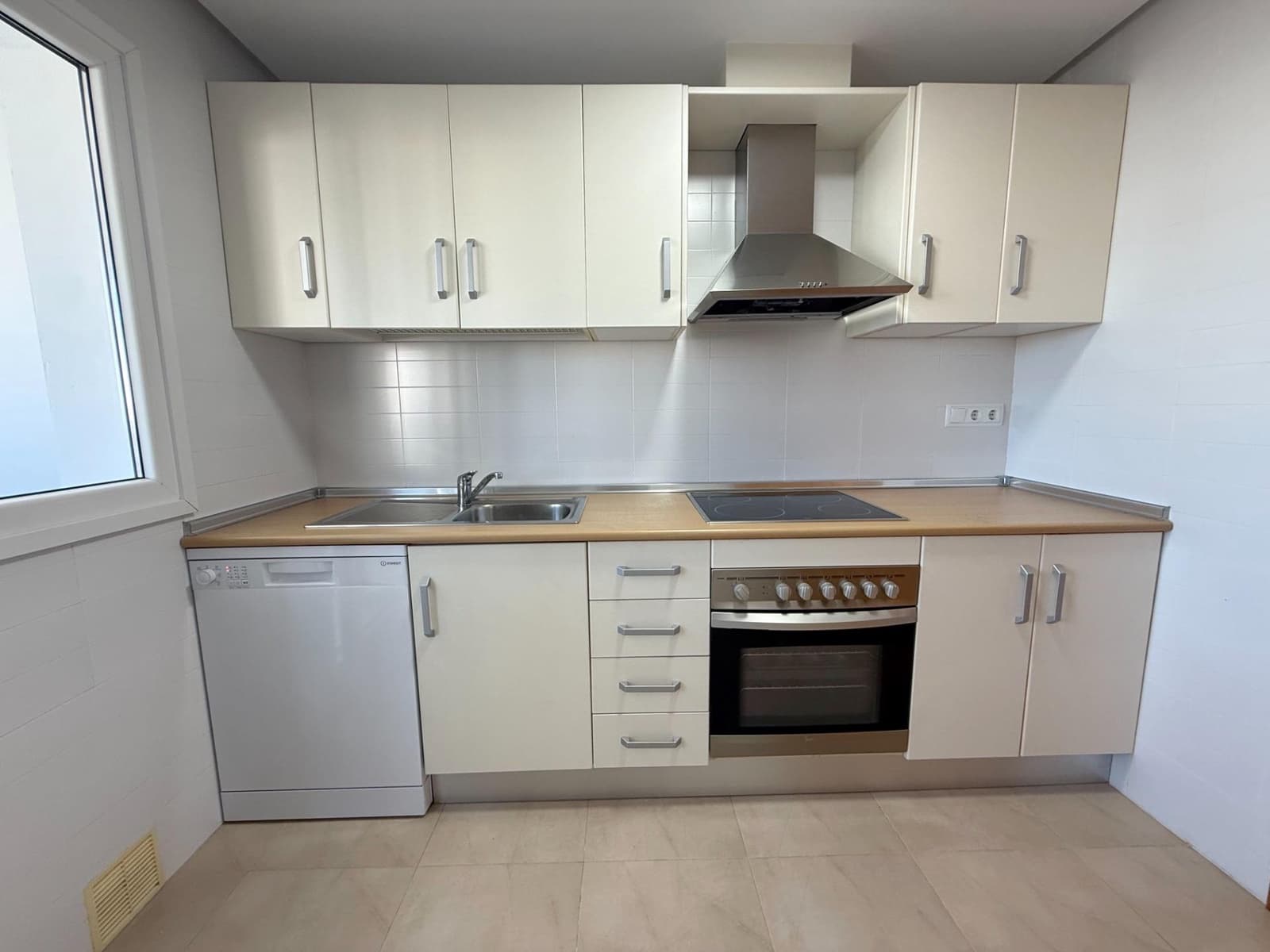 2 sypialnia Apartament do wynajęcia w La Torre Golf Resort z basenem - 1 000 € (Ref: 9608236)