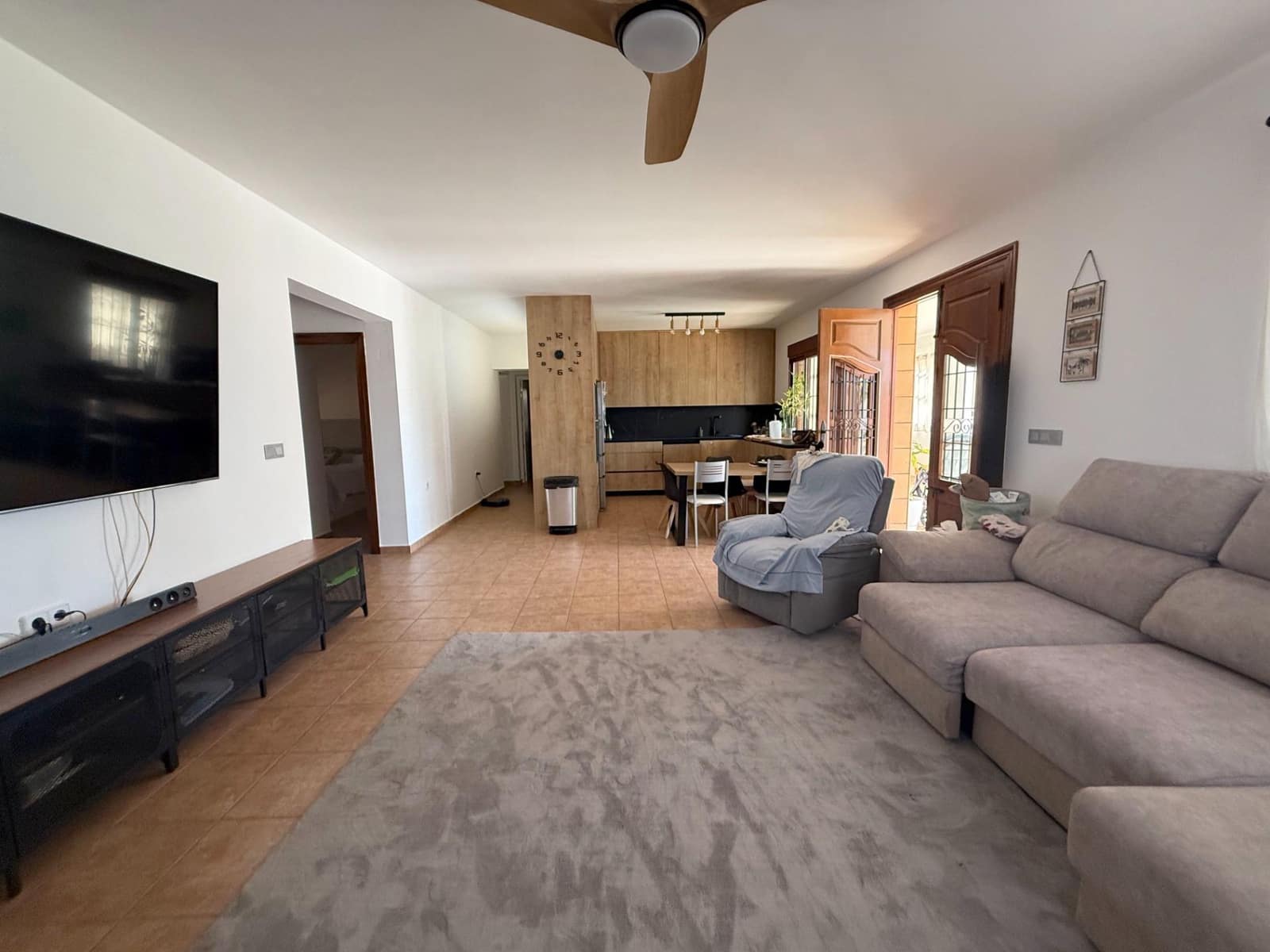 3 soveværelse Finca/Landehus til salg i Roldan med swimmingpool - € 385.000 (Ref: 9630282)