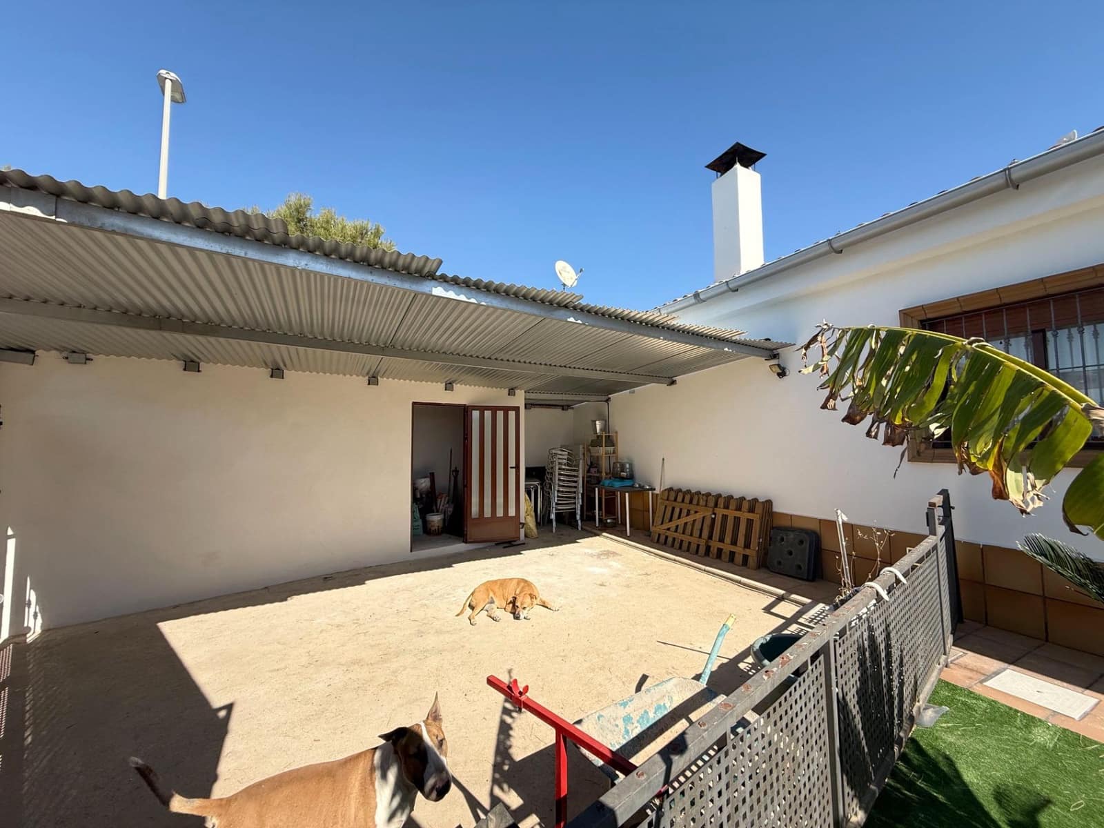 3 soveværelse Finca/Landehus til salg i Roldan med swimmingpool - € 385.000 (Ref: 9630282)