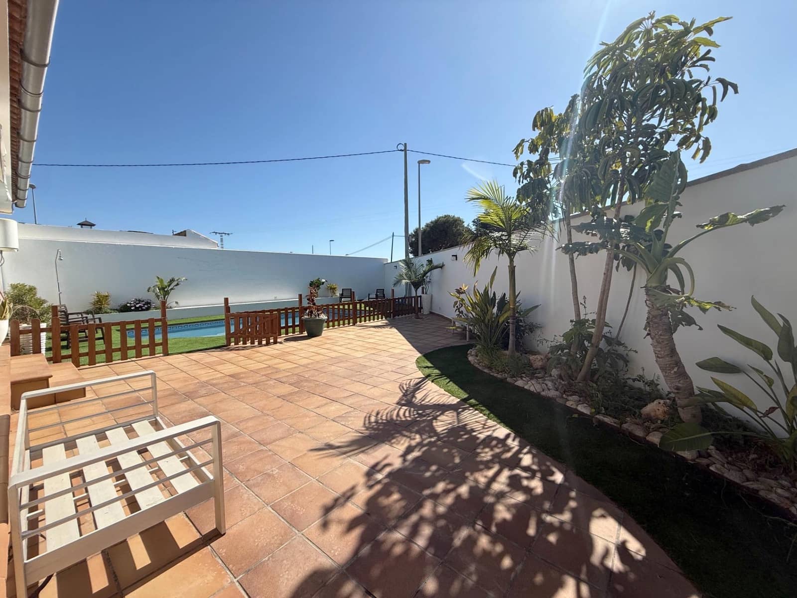 3 soveværelse Finca/Landehus til salg i Roldan med swimmingpool - € 385.000 (Ref: 9630282)