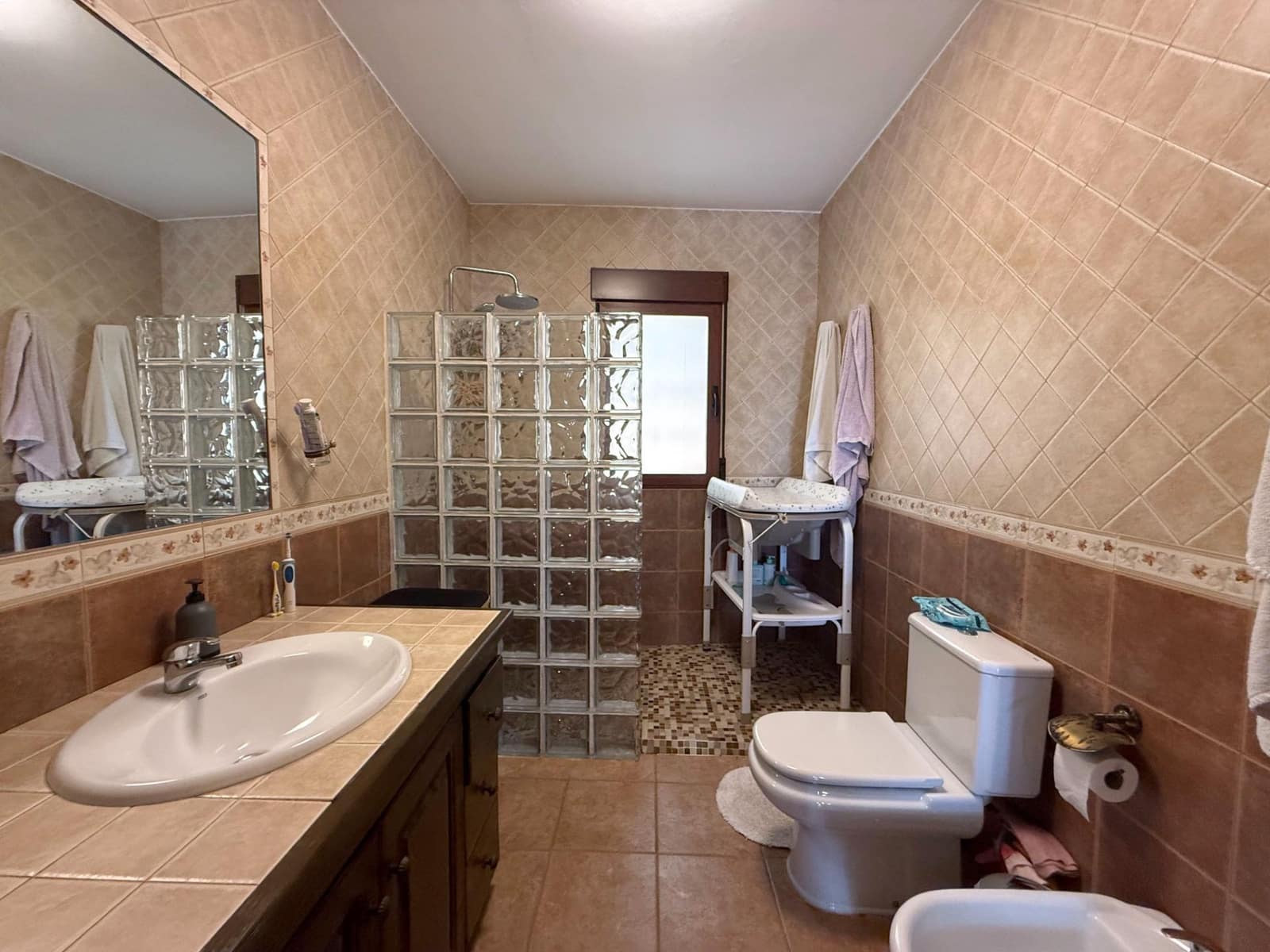 3 soveværelse Finca/Landehus til salg i Roldan med swimmingpool - € 385.000 (Ref: 9630282)