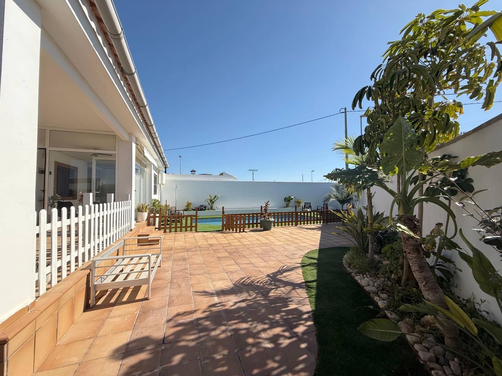 3 soveværelse Finca/Landehus til salg i Roldan med swimmingpool - € 385.000 (Ref: 9630282)