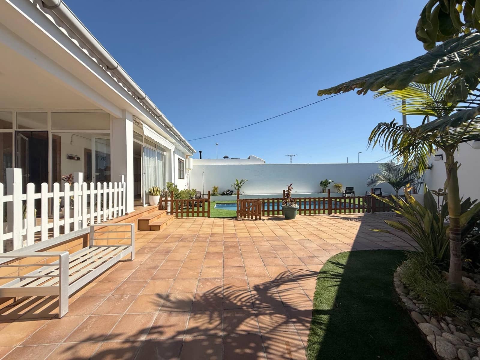 3 soveværelse Finca/Landehus til salg i Roldan med swimmingpool - € 385.000 (Ref: 9630282)