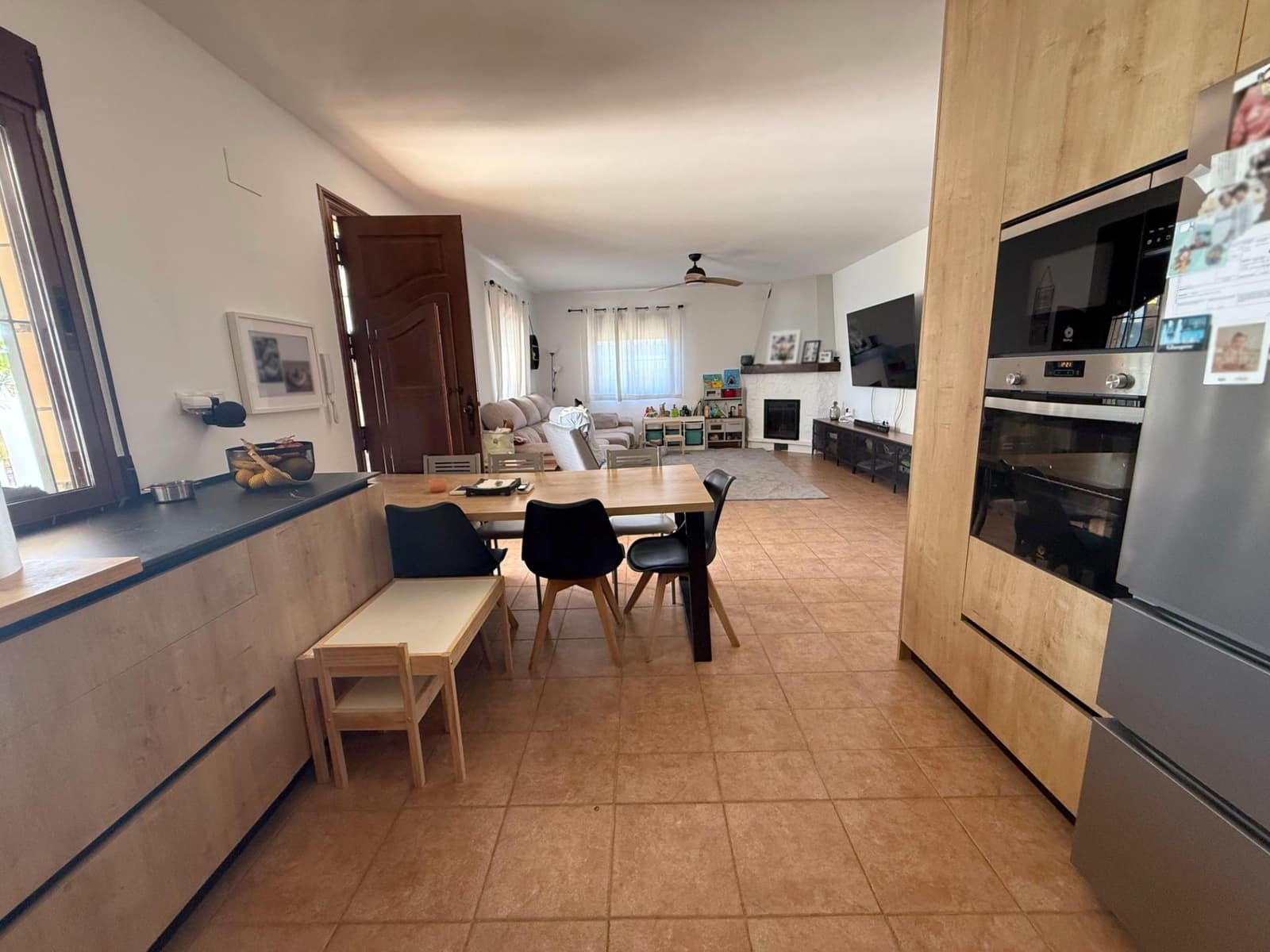 3 soveværelse Finca/Landehus til salg i Roldan med swimmingpool - € 385.000 (Ref: 9630282)