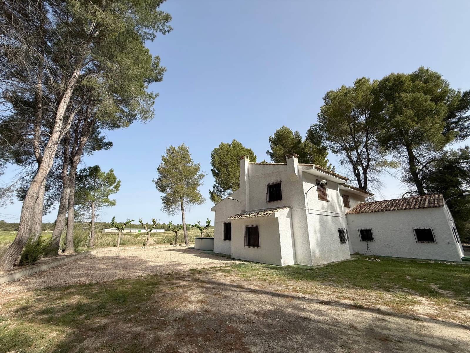 4 soverom Finca/Herregård til salgs i Calasparra med svømmebasseng - € 325 000 (Ref: 9770823)