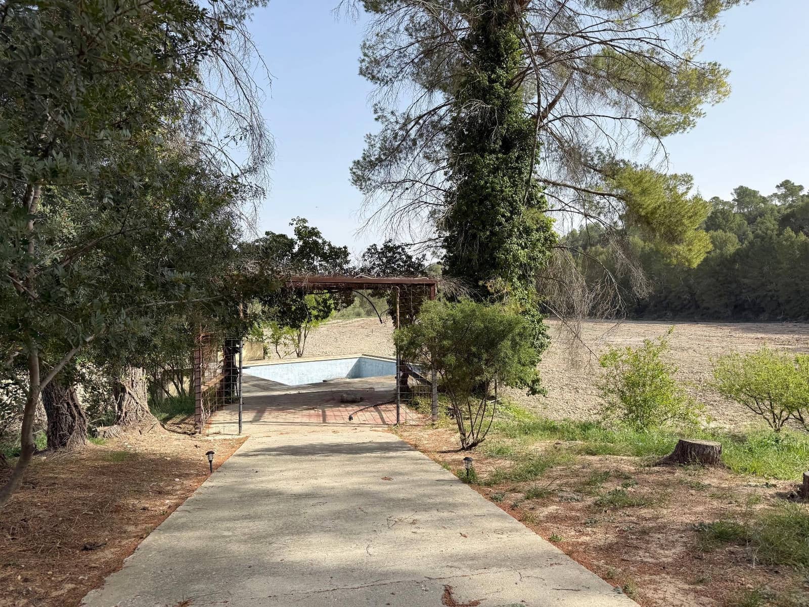 4 soverom Finca/Herregård til salgs i Calasparra med svømmebasseng - € 325 000 (Ref: 9770823)