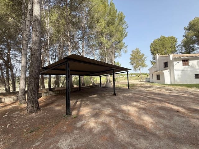 4 soveværelse Finca/Landehus til salg i Calasparra med swimmingpool - € 325.000 (Ref: 9770823)