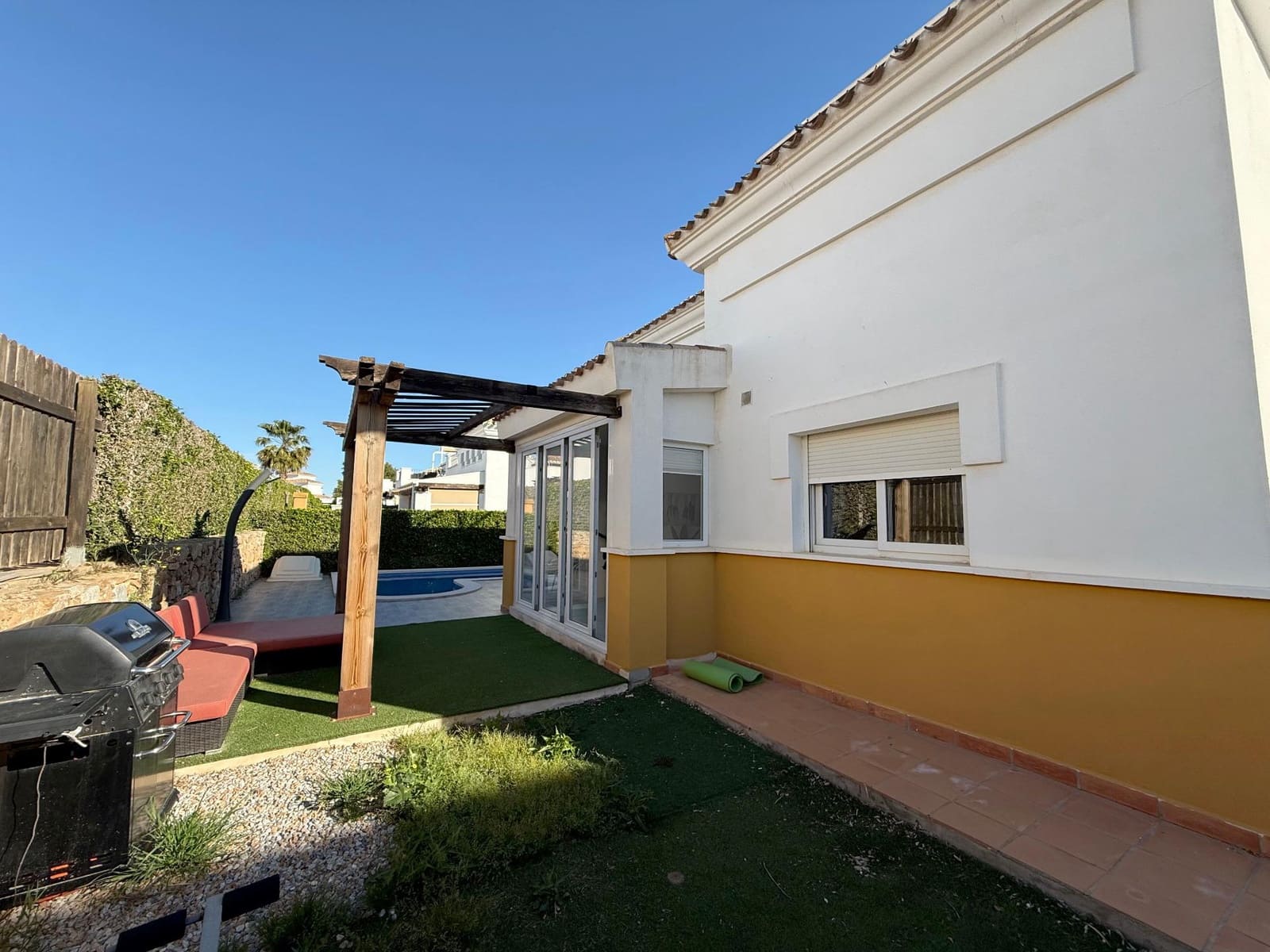 3 chambre Villa/Maison à vendre à La Torre Golf Resort avec piscine - 325 000 € (Ref: 9773276)