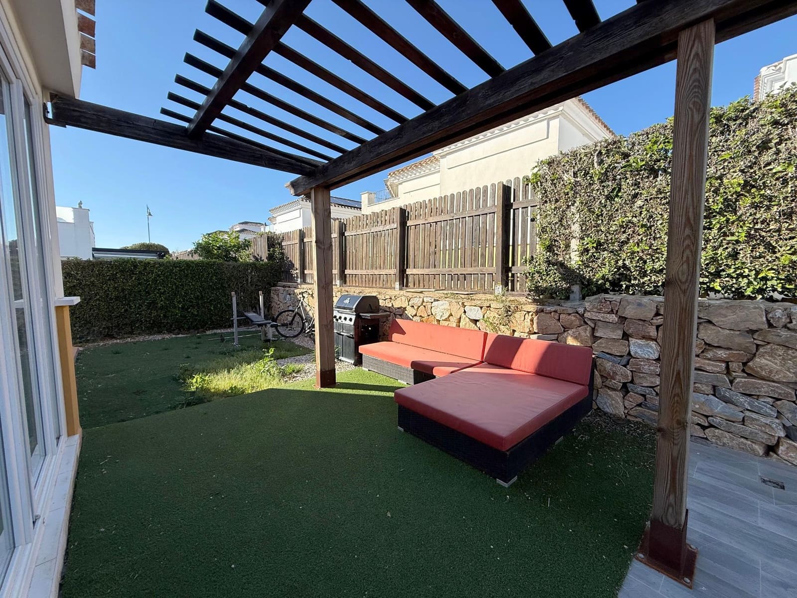 3 chambre Villa/Maison à vendre à La Torre Golf Resort avec piscine - 325 000 € (Ref: 9773276)