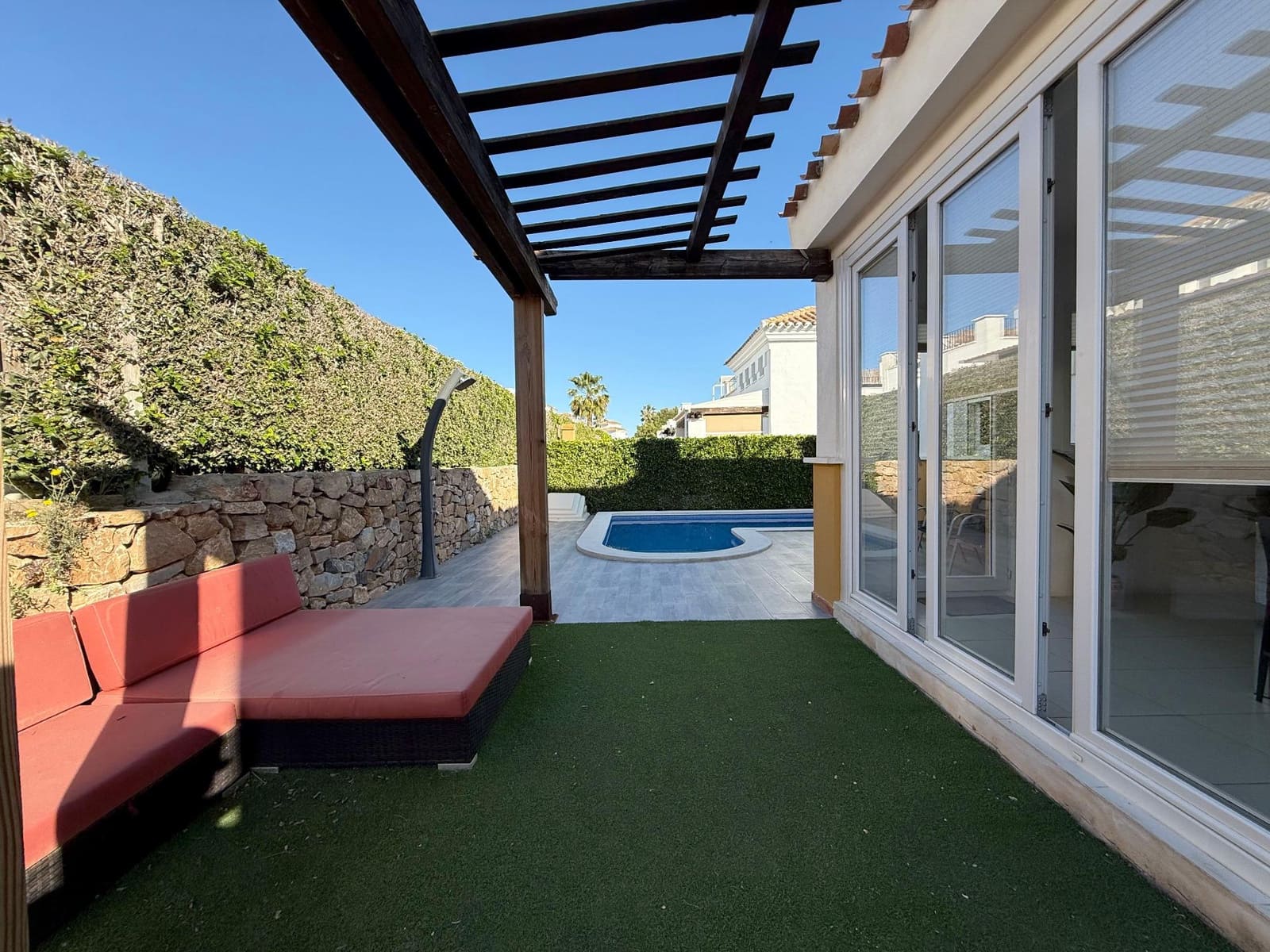 3 chambre Villa/Maison à vendre à La Torre Golf Resort avec piscine - 325 000 € (Ref: 9773276)