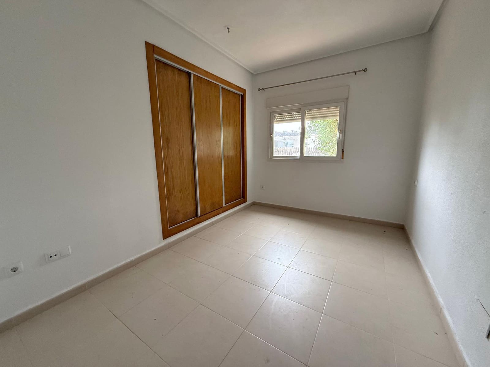 3 sypialnia Willa na sprzedaż w La Torre Golf Resort z basenem - 289 000 € (Ref: 9806638)