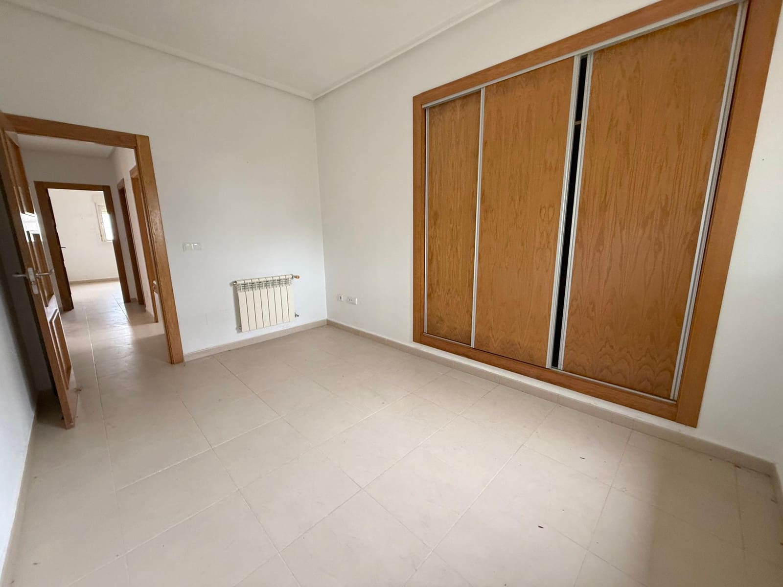 3 sypialnia Willa na sprzedaż w La Torre Golf Resort z basenem - 289 000 € (Ref: 9806638)