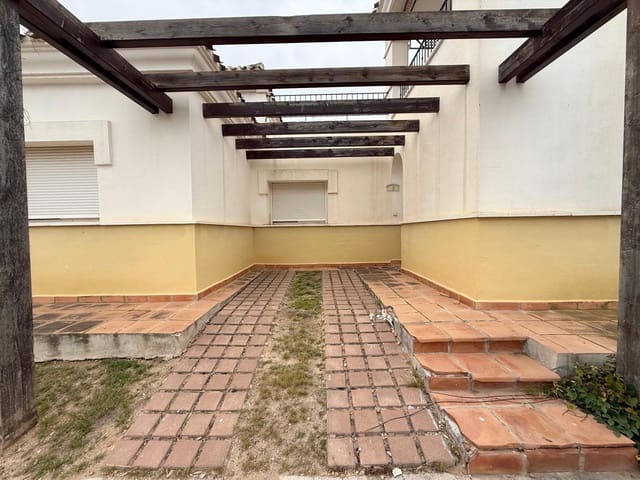 3 sypialnia Willa na sprzedaż w La Torre Golf Resort, Torre-Pacheco z basenem - 289 000 € (Ref: 9806638)