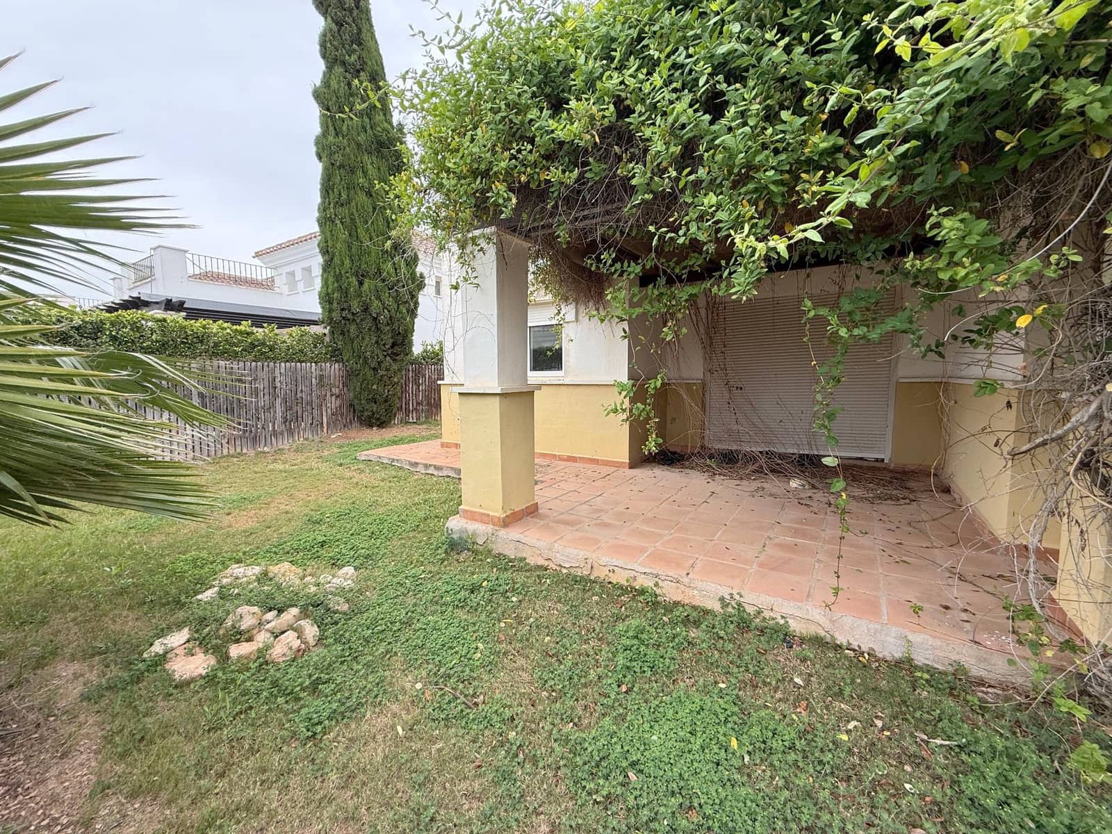 3 sypialnia Willa na sprzedaż w La Torre Golf Resort z basenem - 289 000 € (Ref: 9806638)