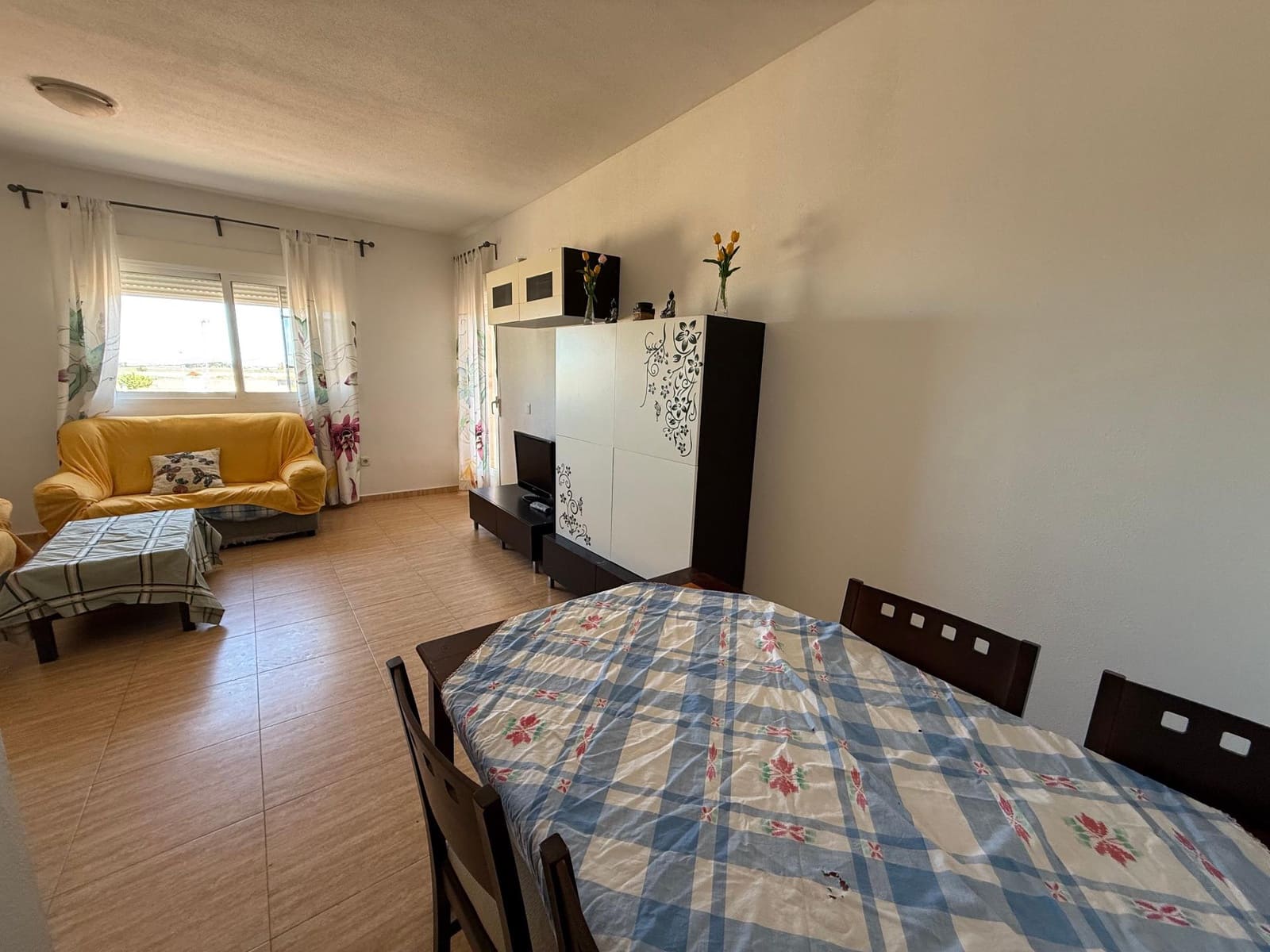 3 bedroom Apartment for rent in Roldan - € 700 (Ref: 9839512)