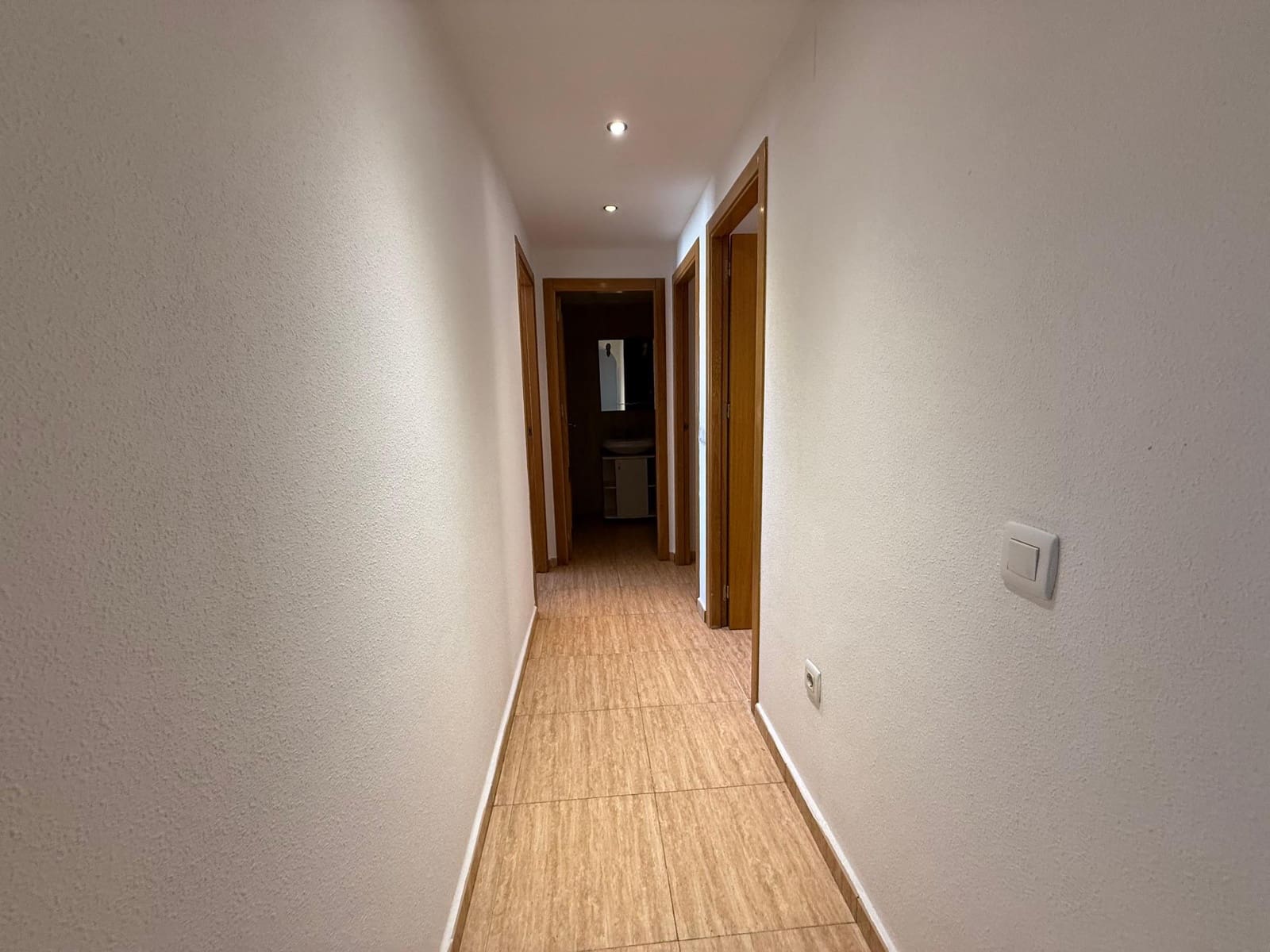 3 bedroom Apartment for rent in Roldan - € 700 (Ref: 9839512)