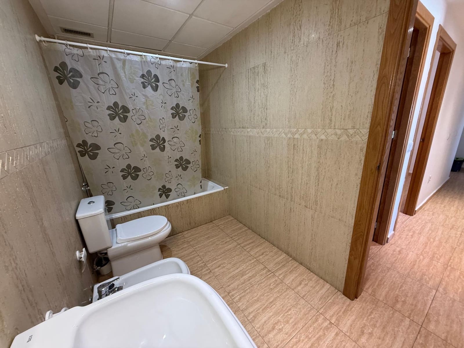 3 bedroom Apartment for rent in Roldan - € 700 (Ref: 9839512)