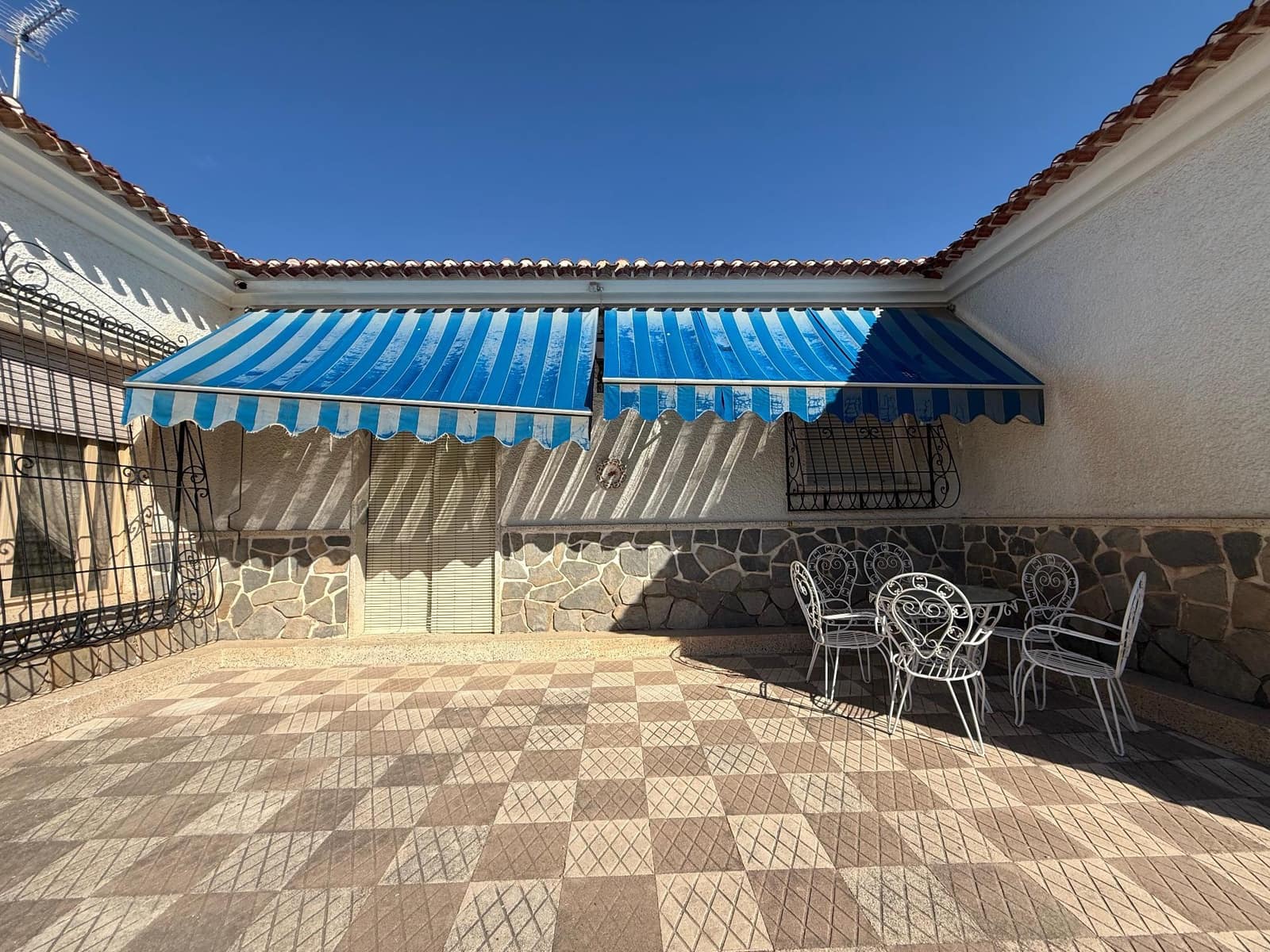 5 bedroom Townhouse for sale in Campos del Rio - € 285,000 (Ref: 9855672)