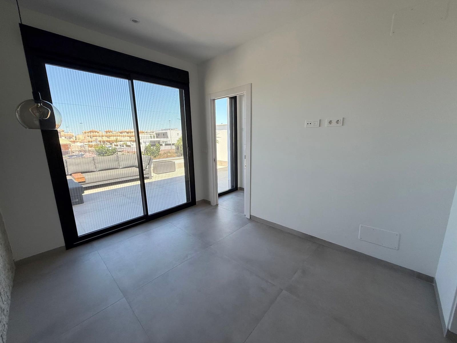 4 sypialnia Willa na sprzedaż w Santiago de la Ribera z basenem - 585 000 € (Ref: 9862037)