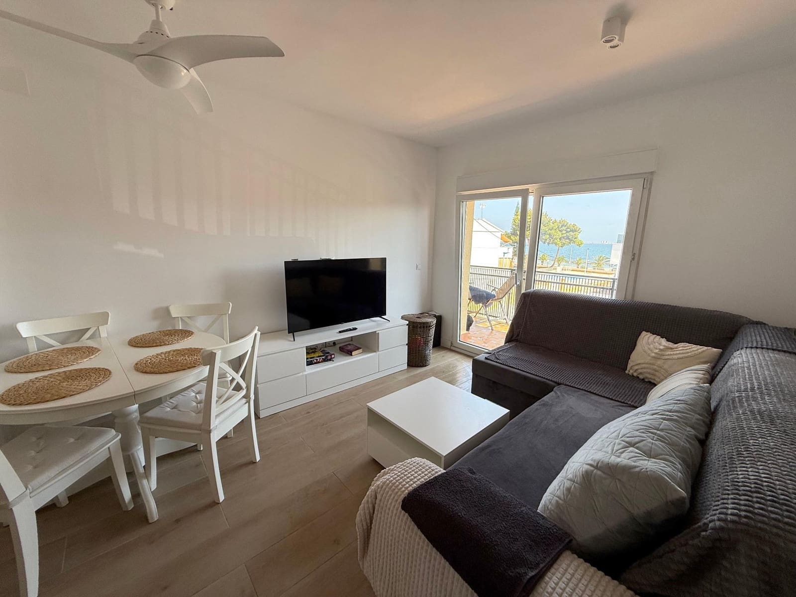 Apartamento de 3 habitaciones en Santiago de la Ribera en venta - 185.000 € (Ref: 9936553)
