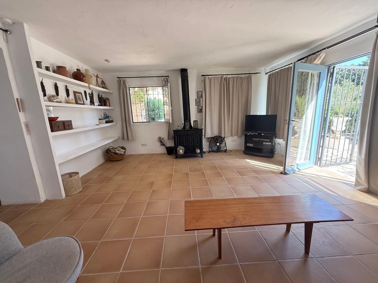4 bedroom Finca/Country House for rent in San Javier with pool garage - € 1,000 (Ref: 9936554)