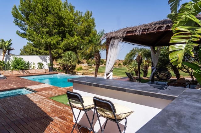 5 soverom Villa til salgs i El Valle Golf Resort, Murcia by med svømmebasseng - € 870 000 (Ref: 9963313)