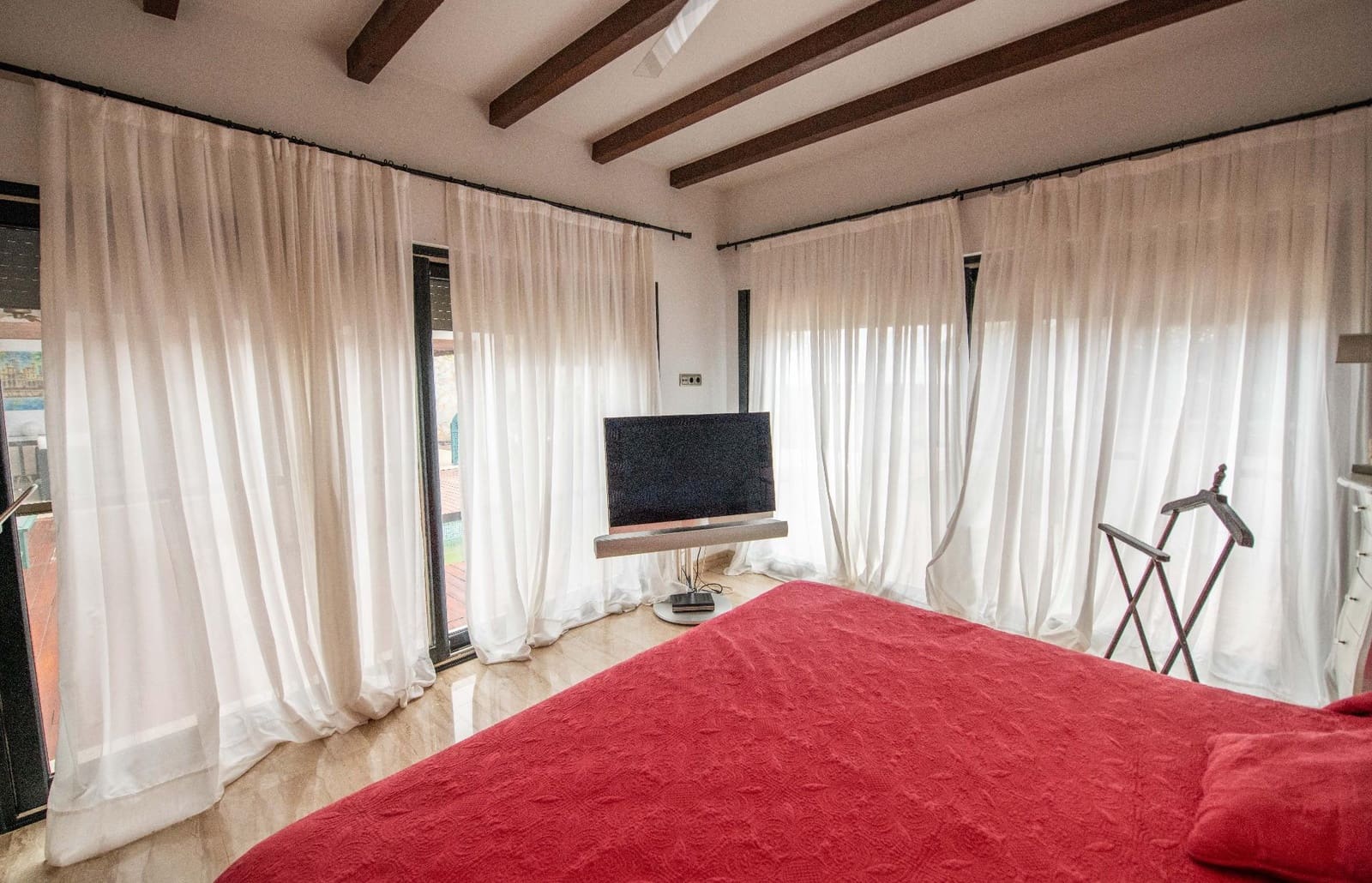 5 chambre Villa/Maison à vendre à El Valle Golf Resort avec piscine - 870 000 € (Ref: 9963313)