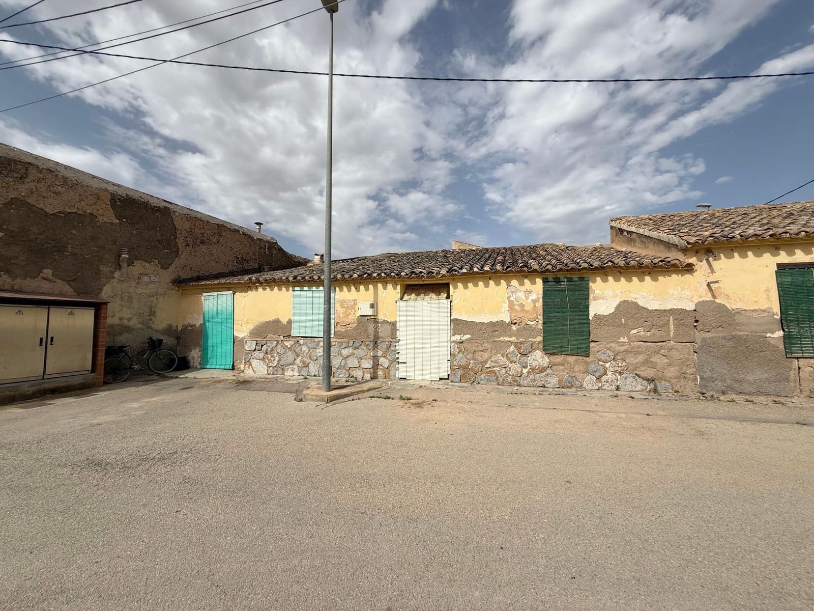 2 bedroom Townhouse for sale in Roldan - € 70,000 (Ref: 9970769)