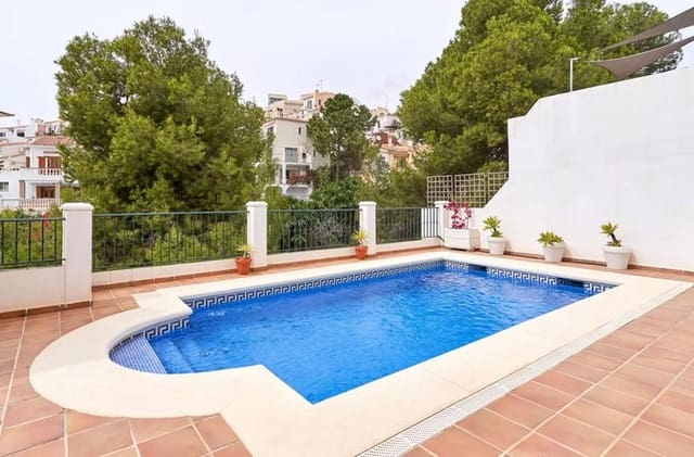  1 soveværelse   ferieLejlighed i Nueva Nerja, Nerja med   swimmingpool   - € 490 (Ref: 8101938)