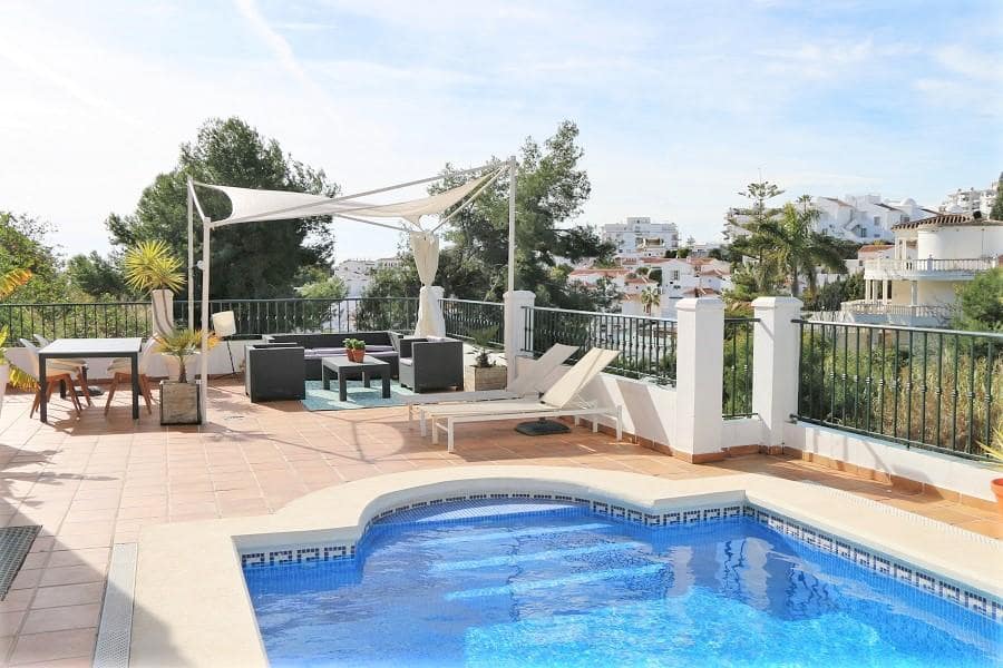 1 bedroom Apartment for holiday rental in Nerja with pool - € 553 (Ref: 8101938)