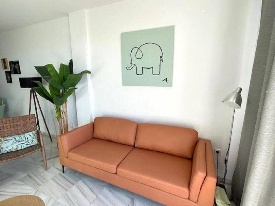 Appartement de 2 chambres de location de vacances à Nerja avec piscine garage - 455 € (Ref: 8101943)