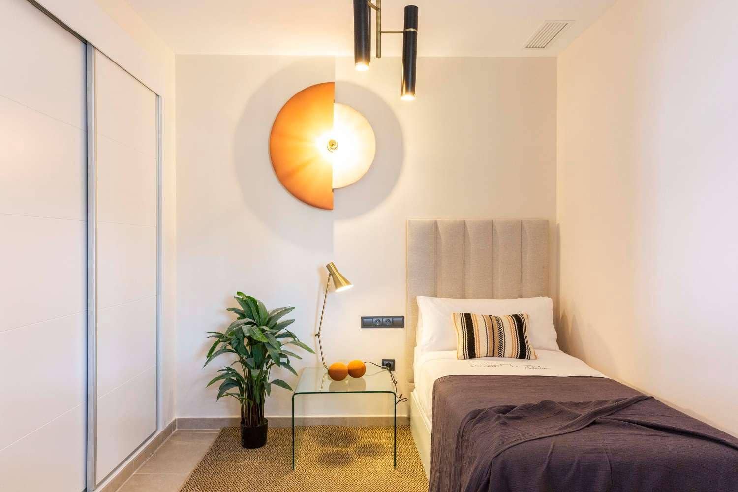 2 soveværelse Lejlighed til salg i Nerja med swimmingpool garage - € 299.900 (Ref: 8101945)