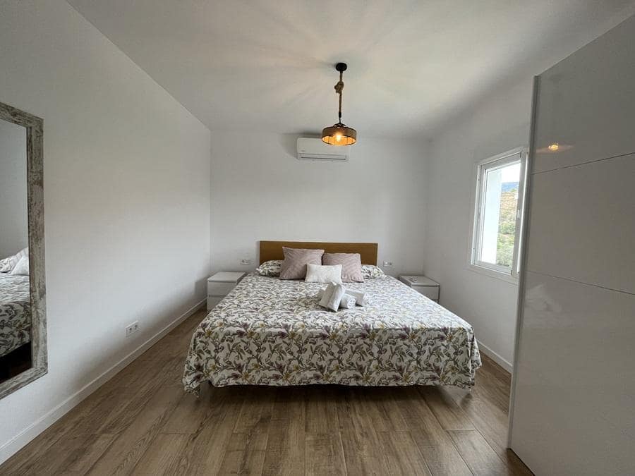 4 soveværelse Byhus til salg i Nerja med swimmingpool garage - € 800.000 (Ref: 8582309)