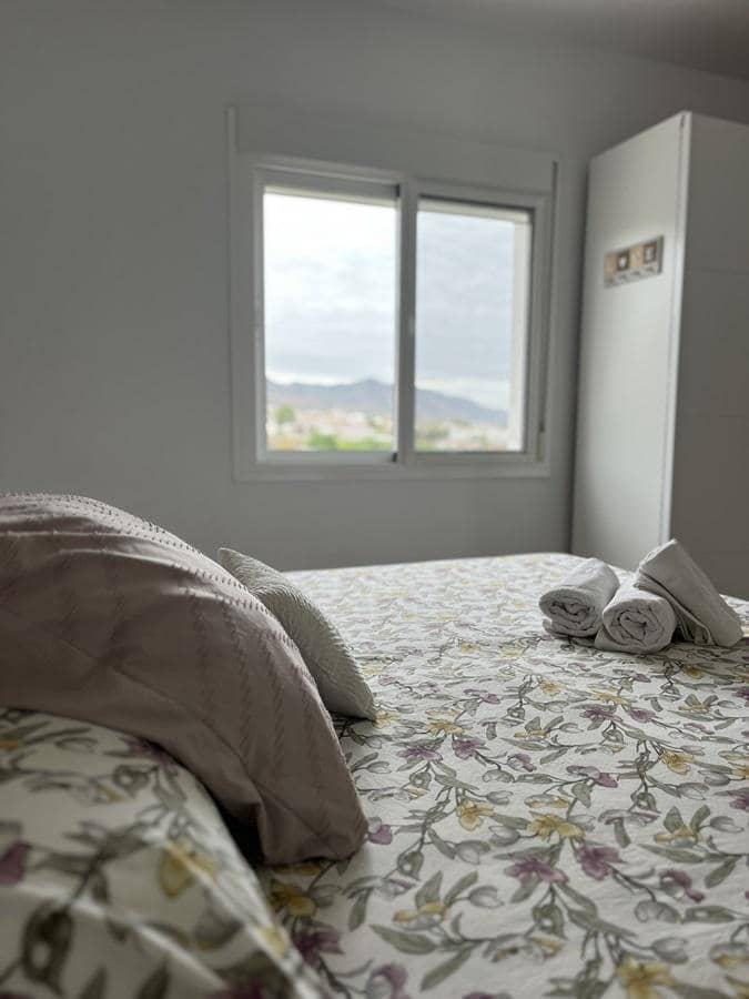 4 soveværelse Byhus til salg i Nerja med swimmingpool garage - € 800.000 (Ref: 8582309)